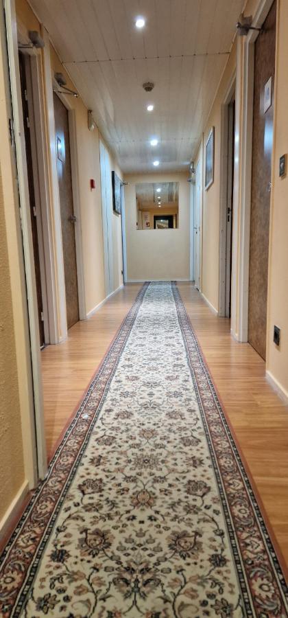 Kyriad Direct Arpajon Exteriér fotografie