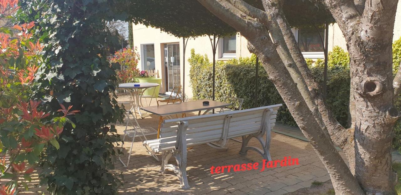 Kyriad Direct Arpajon Exteriér fotografie